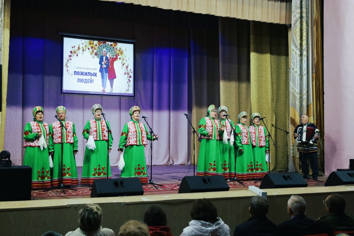 Месячник пожилых людей